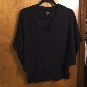Apt 9 black shirt sleeve sweater